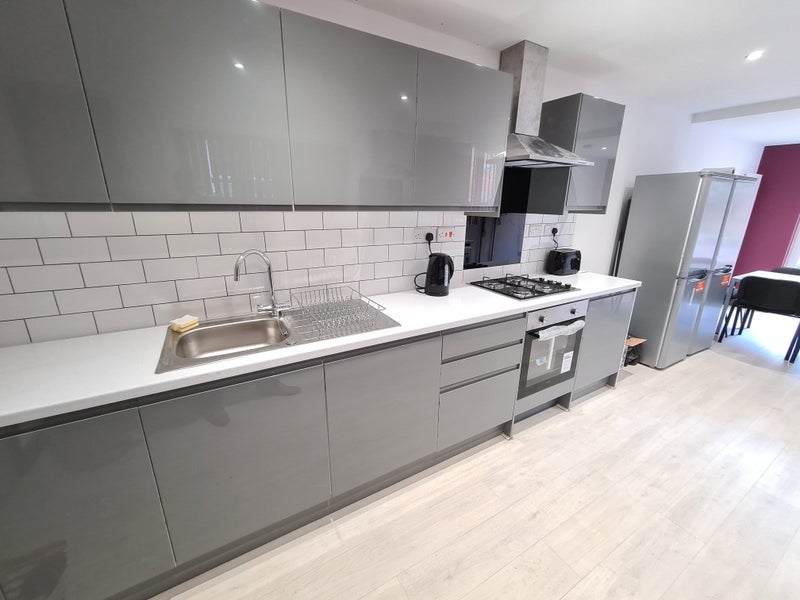 Room Kingsway in Coventry