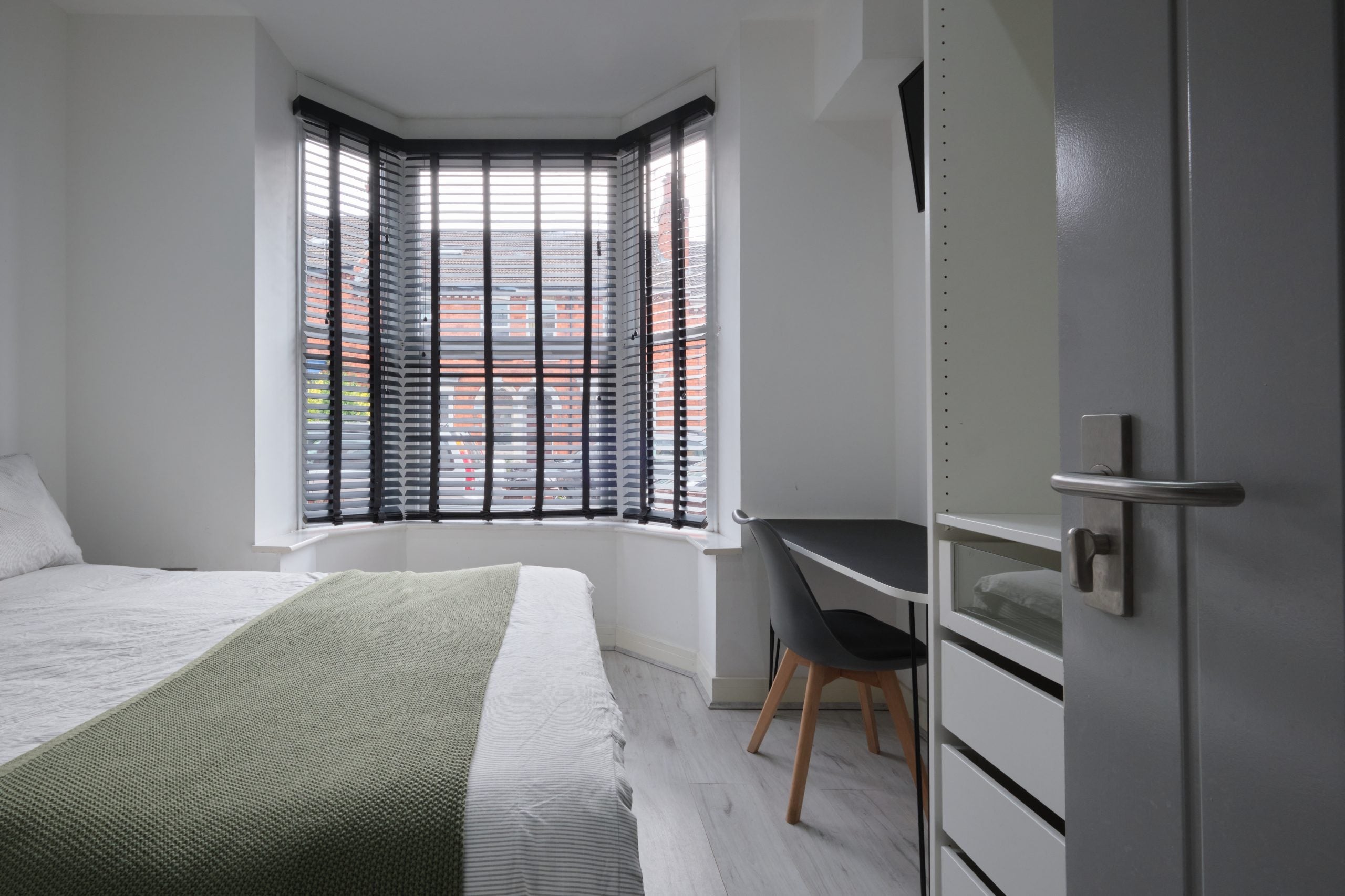 Room Avondale Street in Lincoln