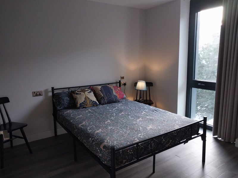 Room Olympic Way in Greater London