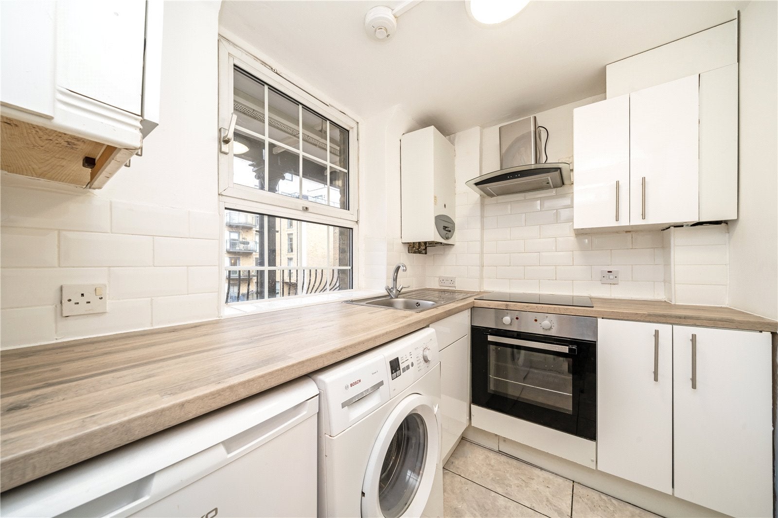 Flat Gatliff Road in City of Westminster