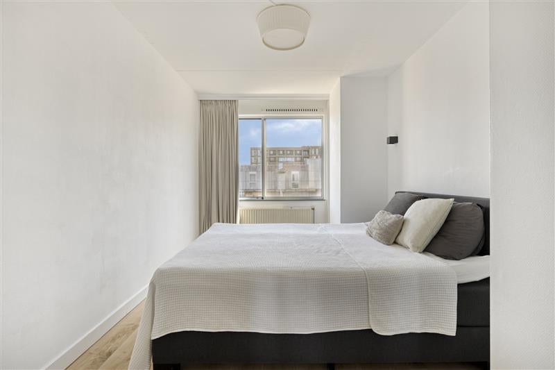 Appartement te koop: Martini van Geffenstraat 104, Amsterdam