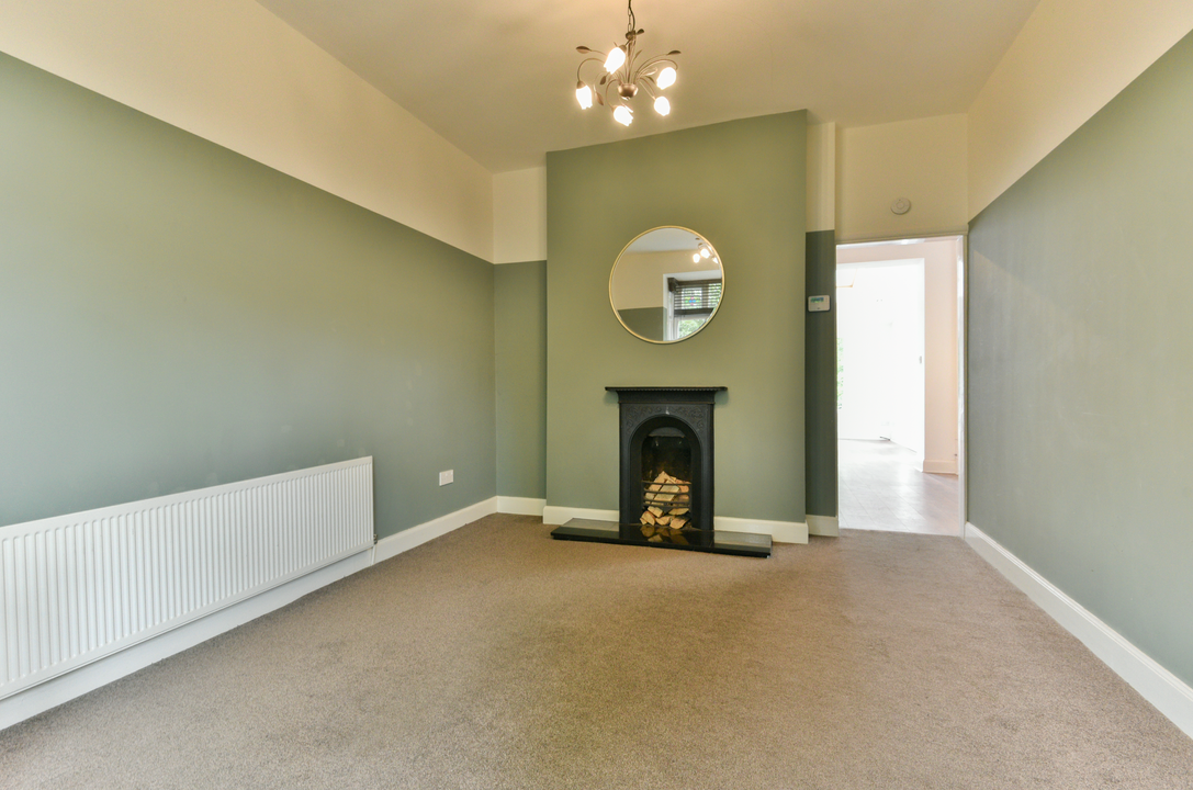 House Mirfield Avenue in Cheadle