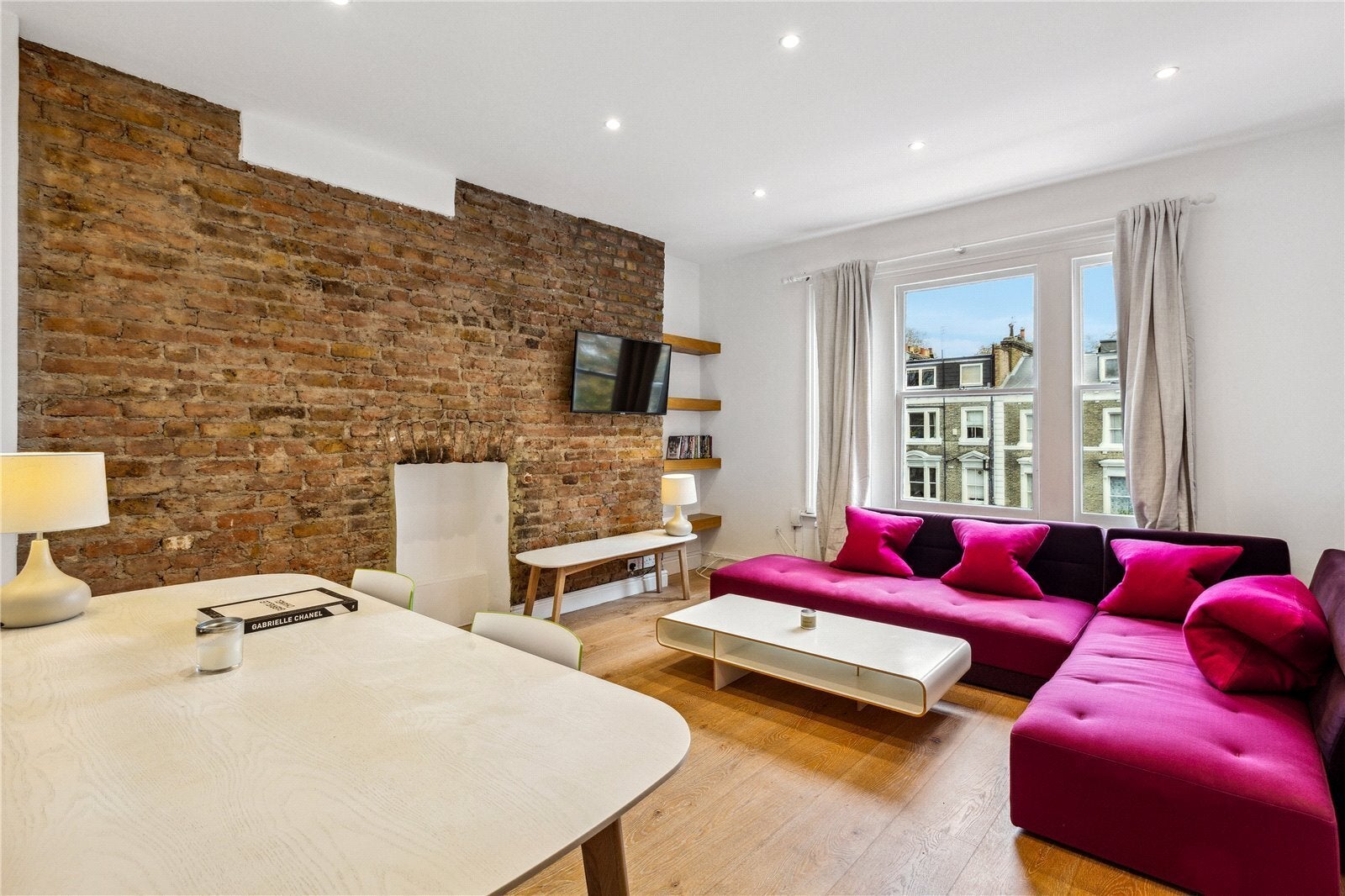 Flat Elsham Road in Greater London