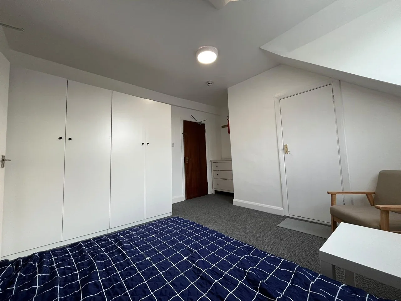 Flat Guru Nanak Road in Greater London
