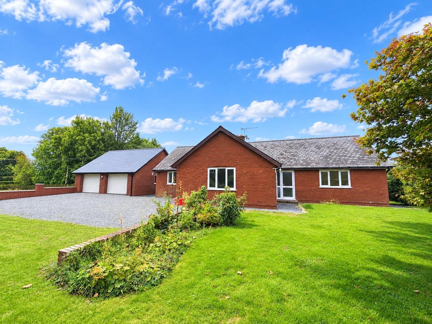House Kingswood Road in Kington