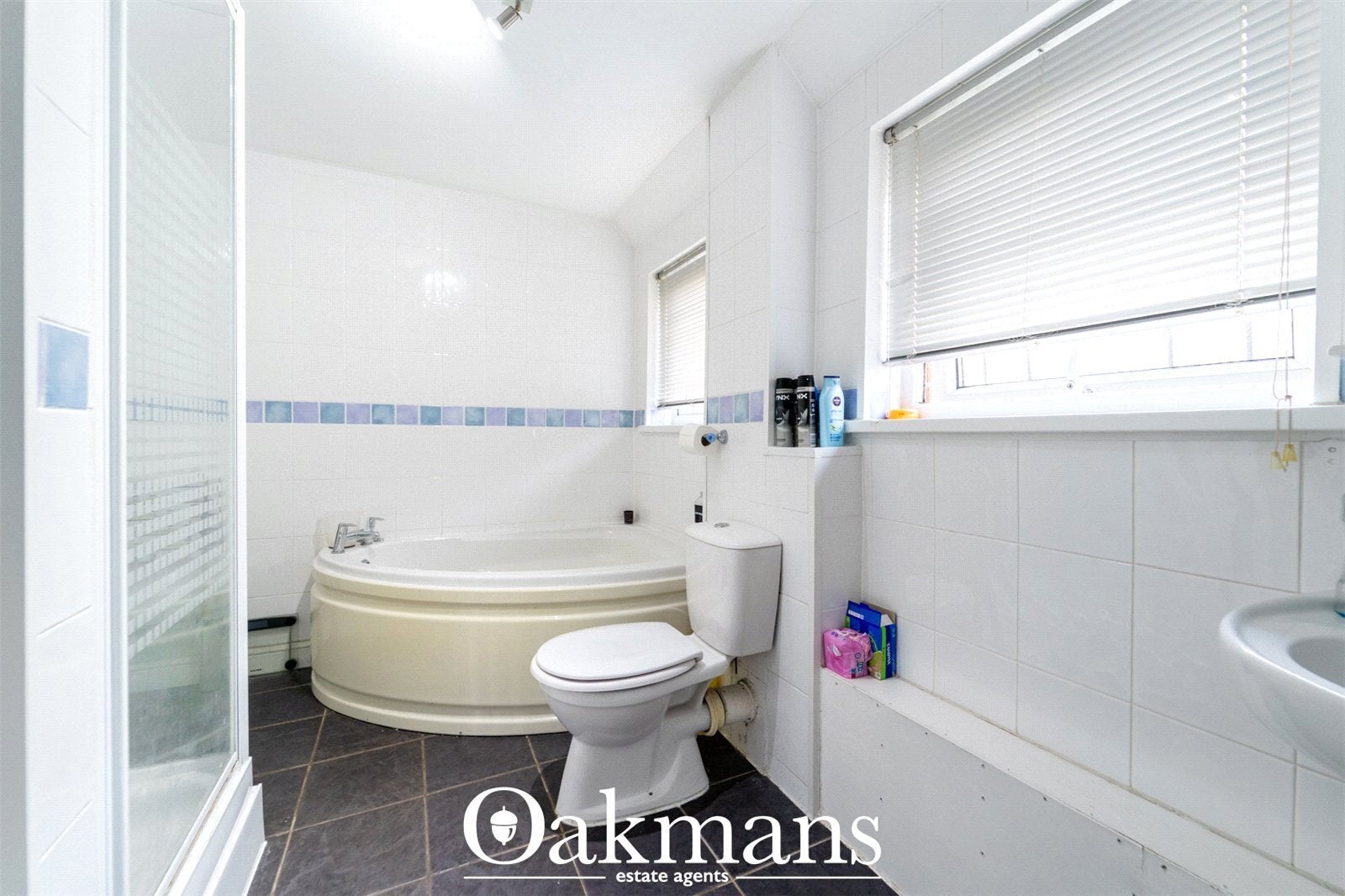 Flat Heronfield Close in Redditch
