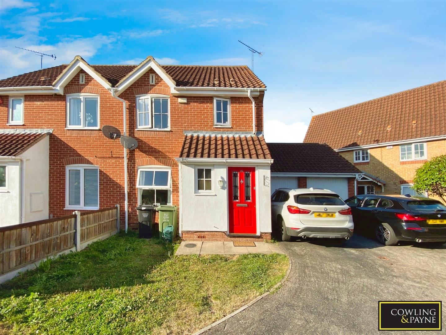 House Orkney Gardens in Basildon