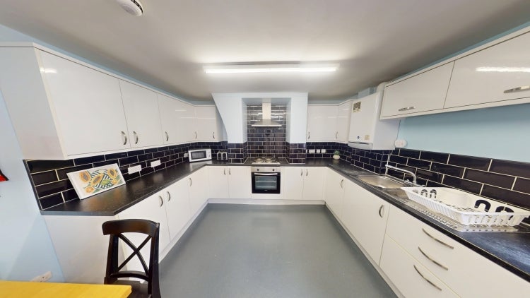 Flat Wollaton Street in Nottingham