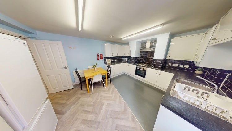 Flat Wollaton Street in Nottingham