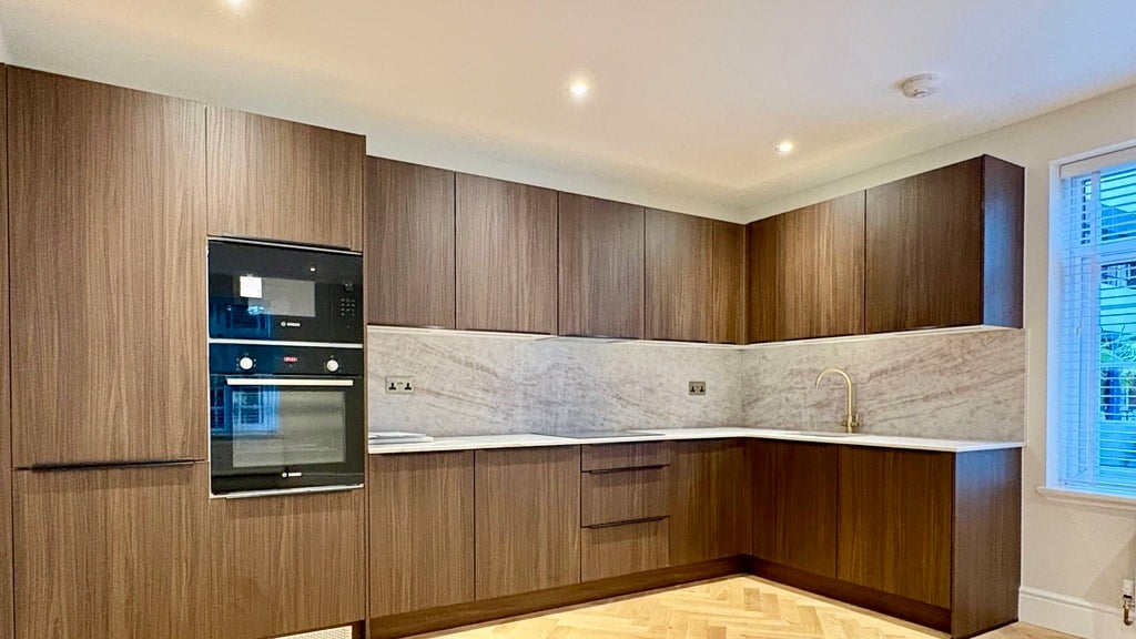 Flat Greville Place in City of Westminster