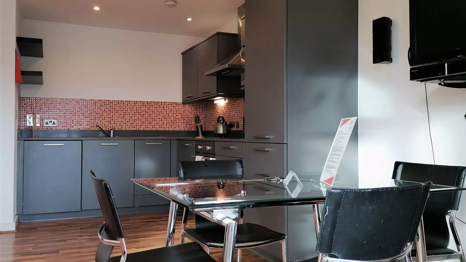Flat Clayton Crescent in Greater London
