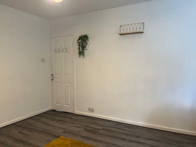 Room Merevale Road in Metropolitan Borough of Solihull