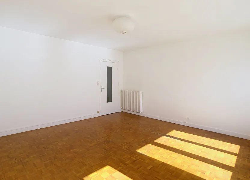 Flat Rue Keruscun in Brest