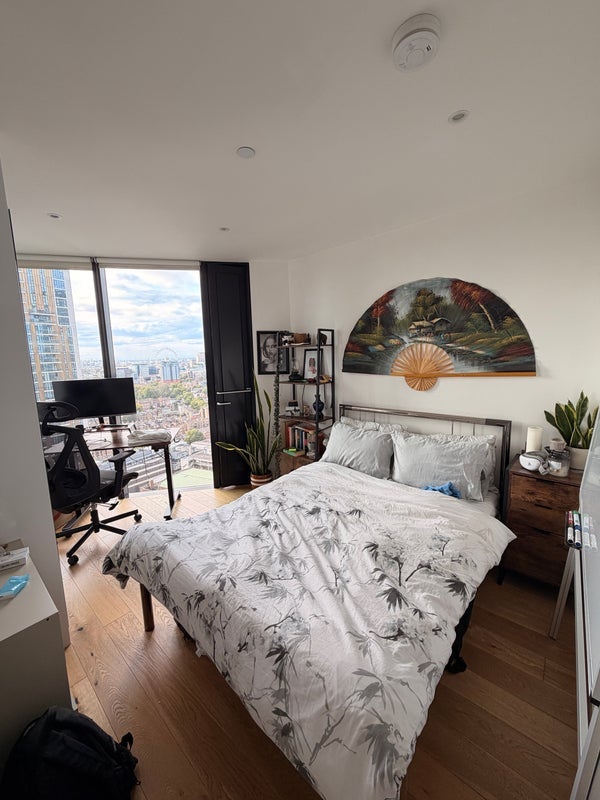 Room Walworth Road in Greater London