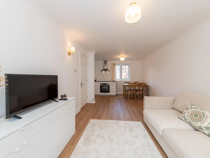 Flat Fobney Street in Reading