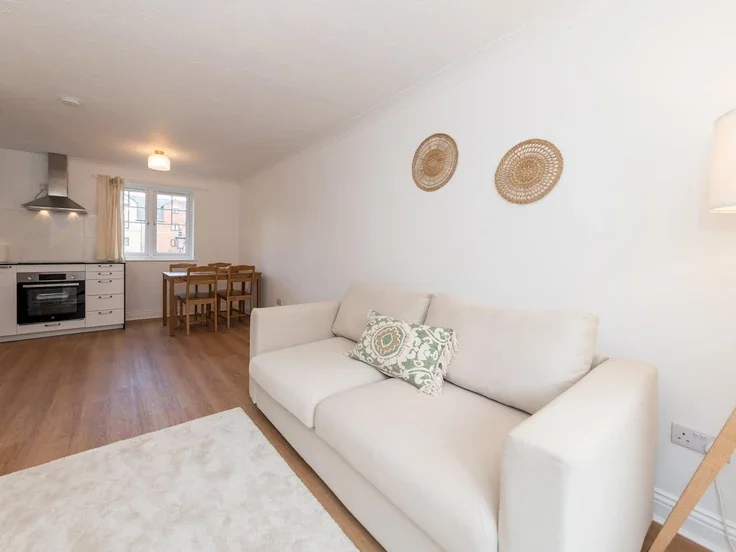 Flat Fobney Street in Reading