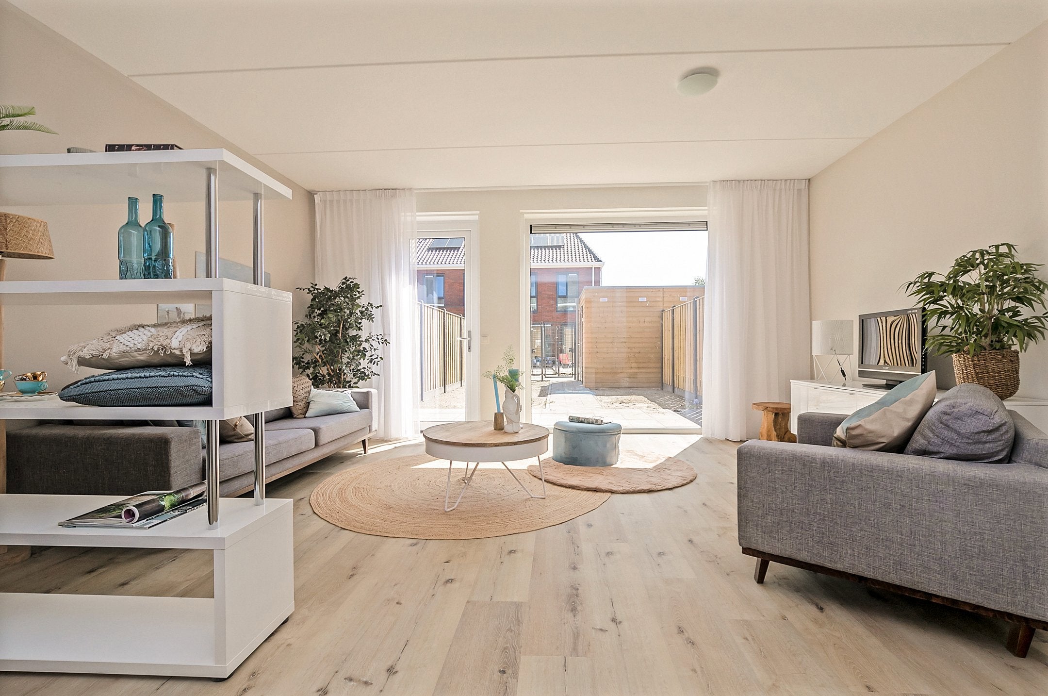 Huis Dotterbloem erf 6 in Heerhugowaard