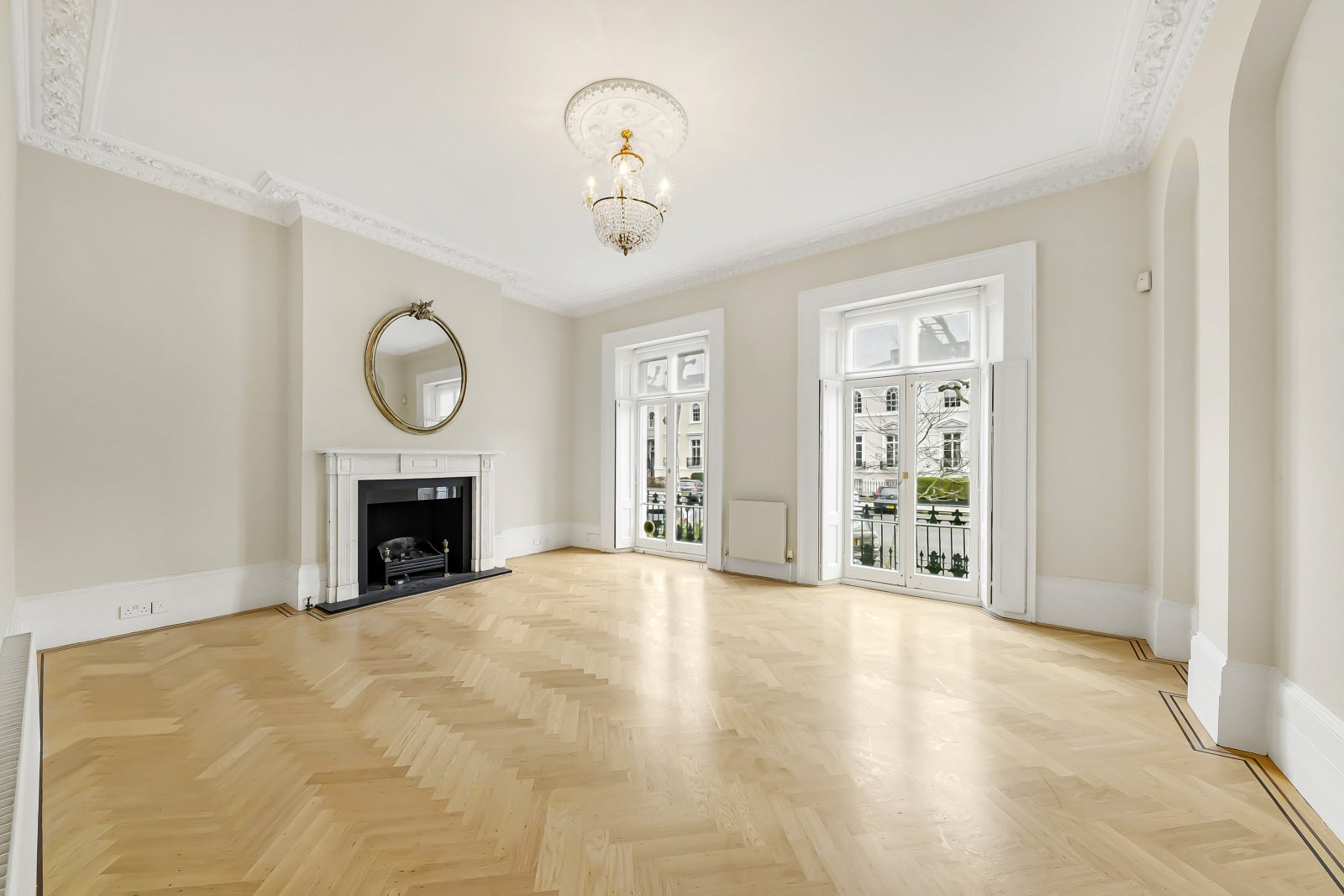 House Addison Avenue in Greater London