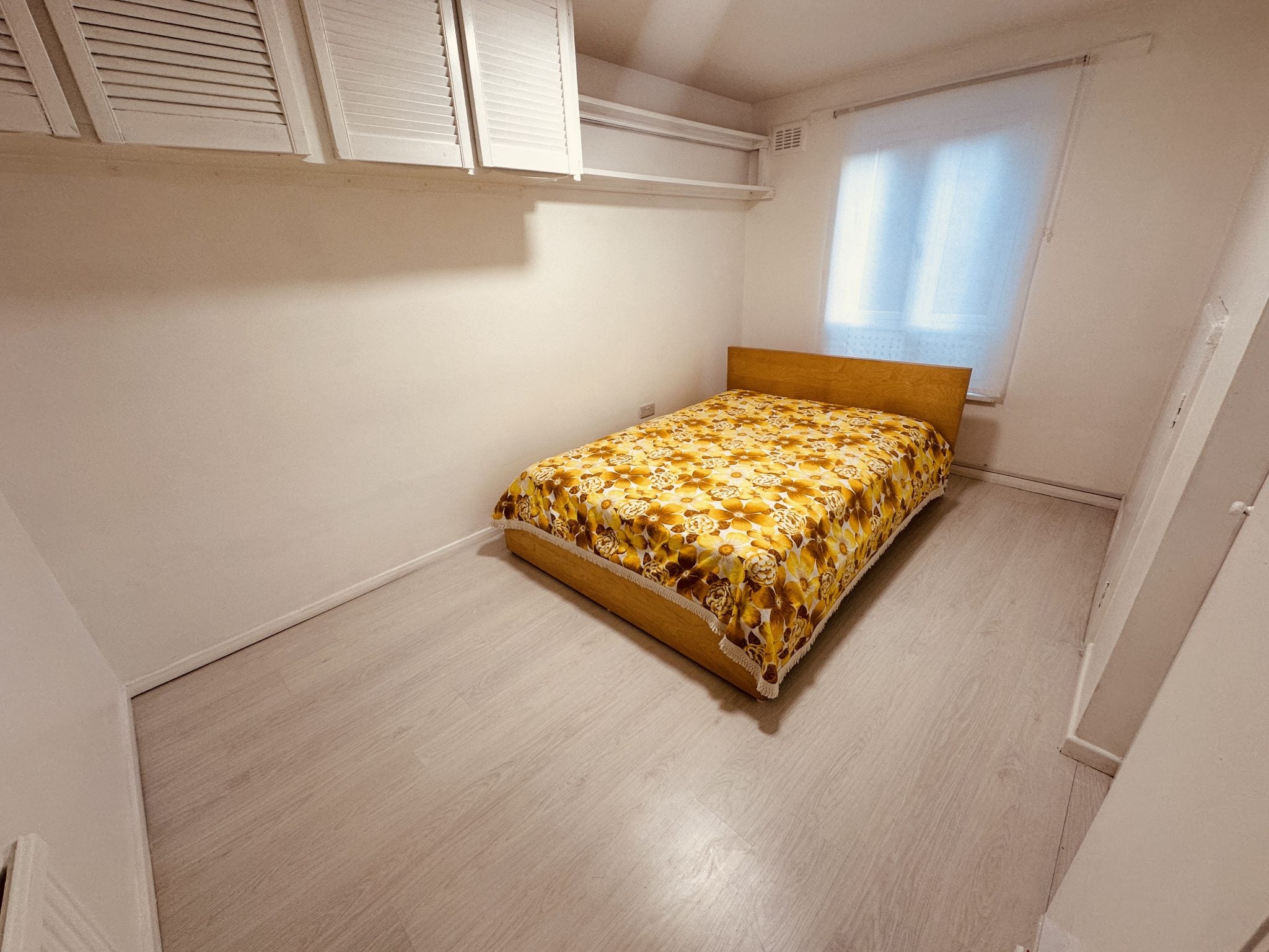 Flat Hargrave Park in Greater London
