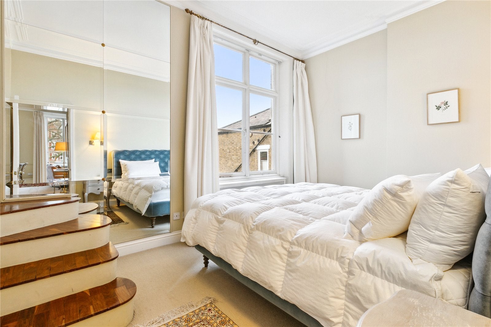 Flat Lennox Gardens in Greater London