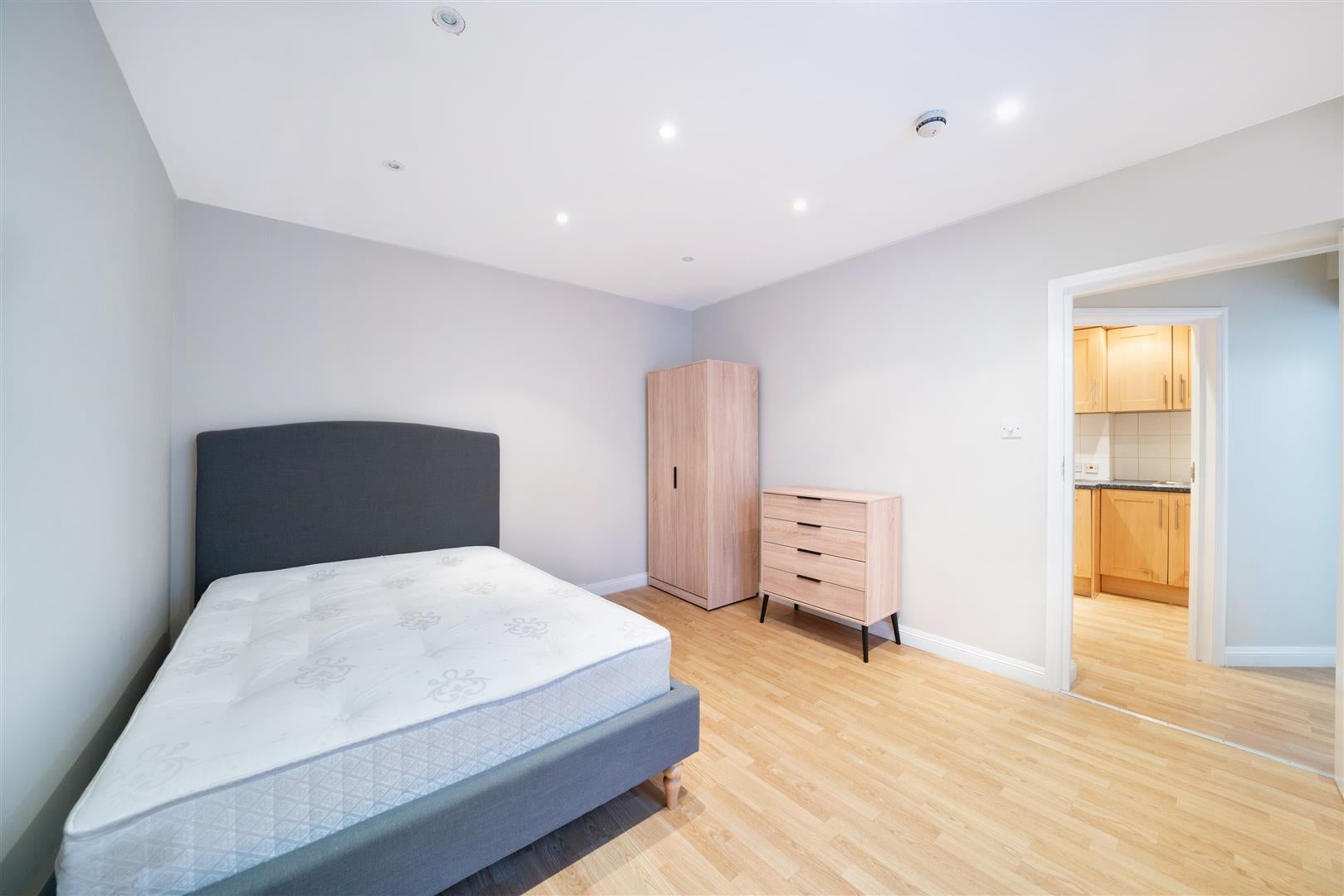 Flat Gloucester Place in City of Westminster