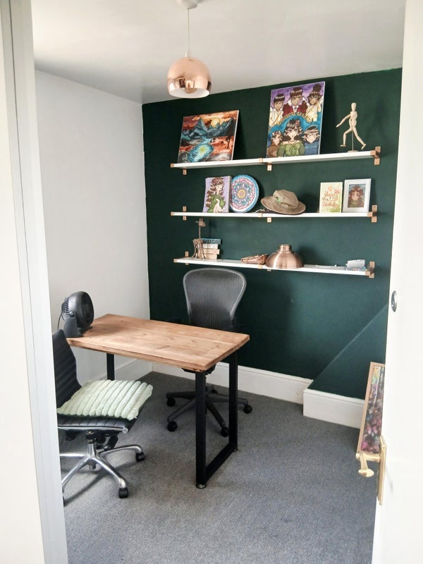 Room Westbury Avenue in Greater London