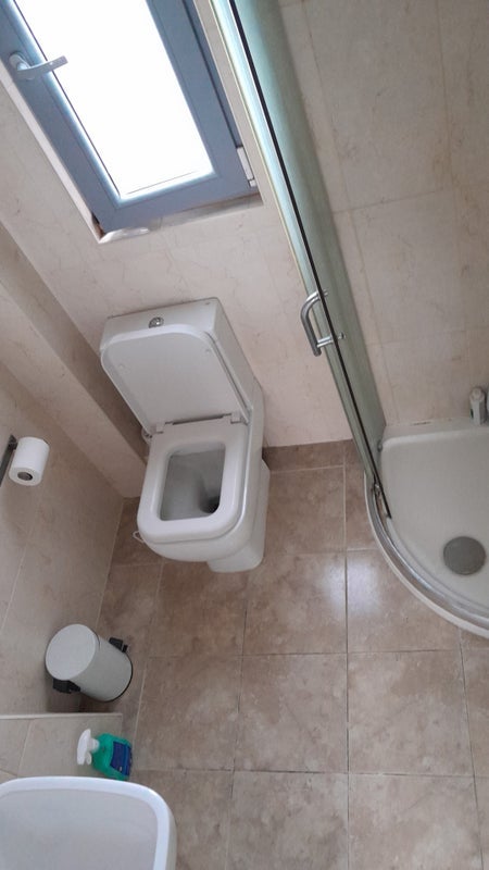 Room Westbury Avenue in Greater London