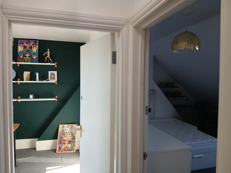 Room Westbury Avenue in Greater London