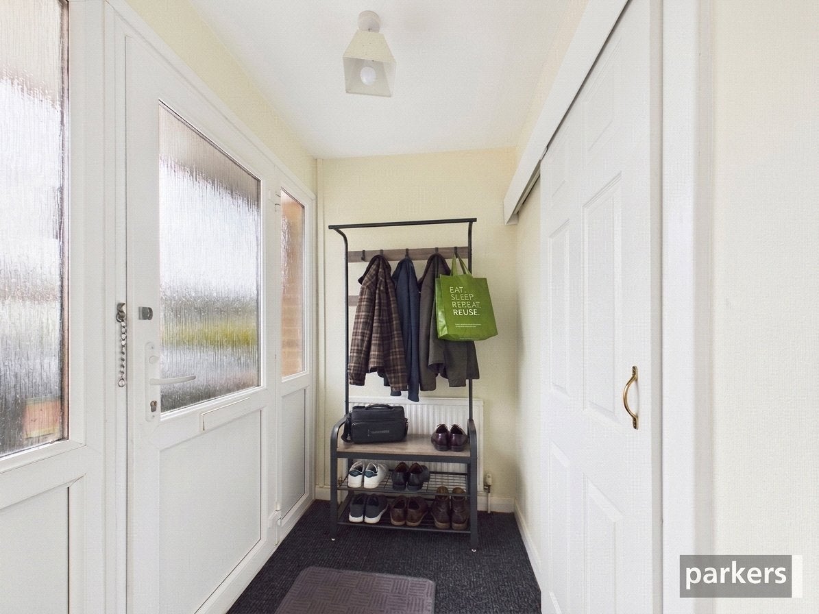 House Fosters Lane in Reading