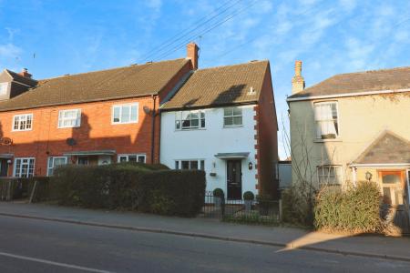 House High Street in North Hertfordshire