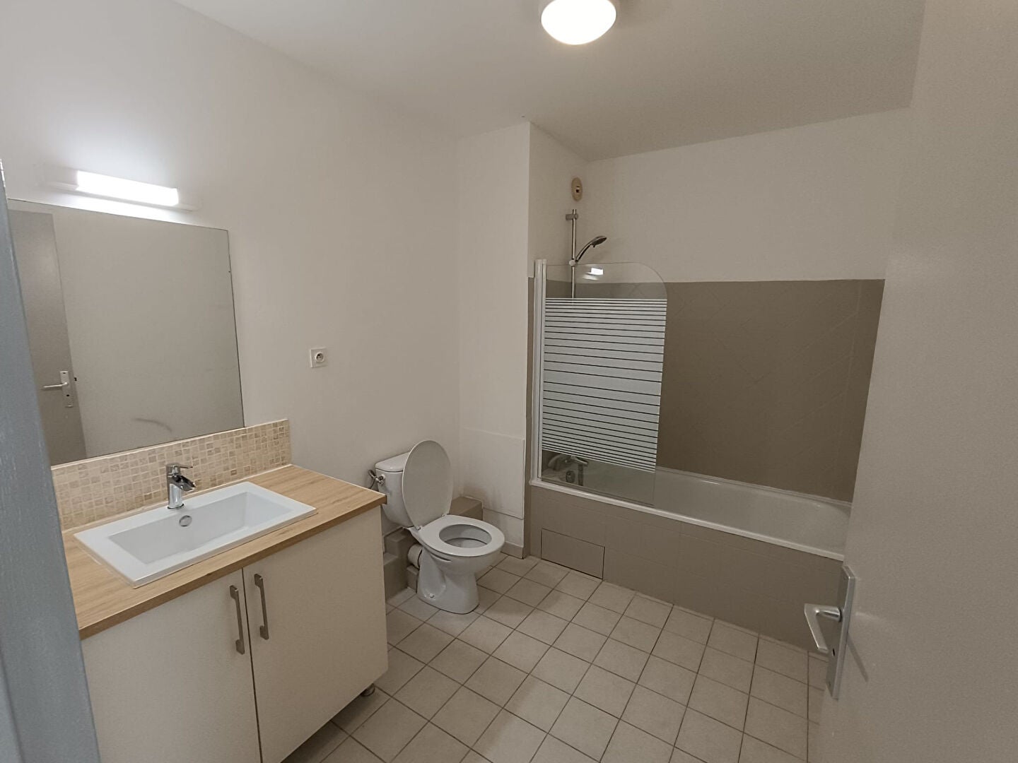 Flat Chemin des Barettes in Salon-de-Provence