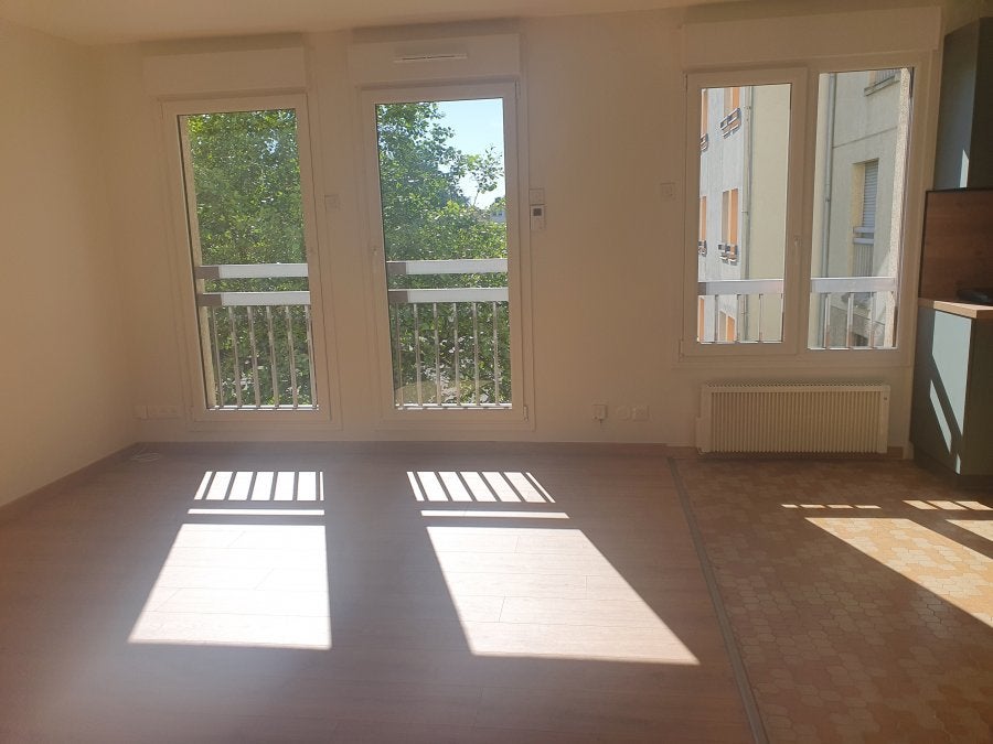 Flat Rue du Général de Gaulle in Longeville-lès-Metz