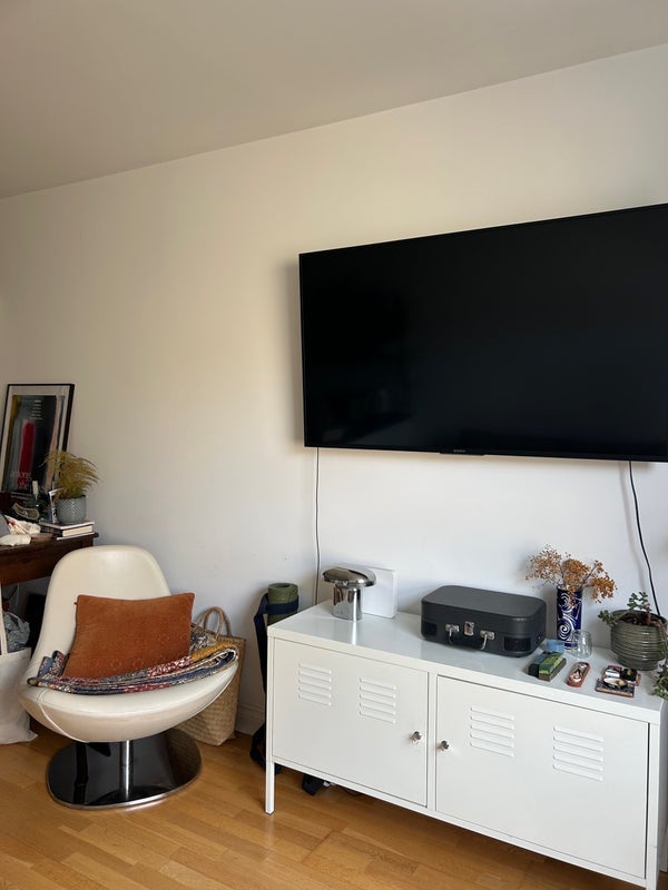 Room Kynaston Road in Greater London