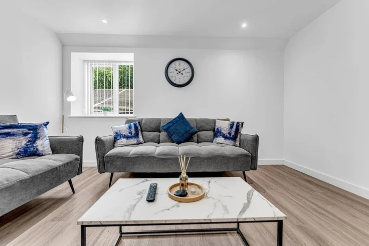 Flat Bidston Road in Liverpool