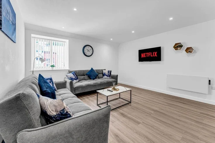 Flat Bidston Road in Liverpool