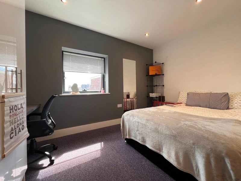 Room Goldsmith Street in Nottingham