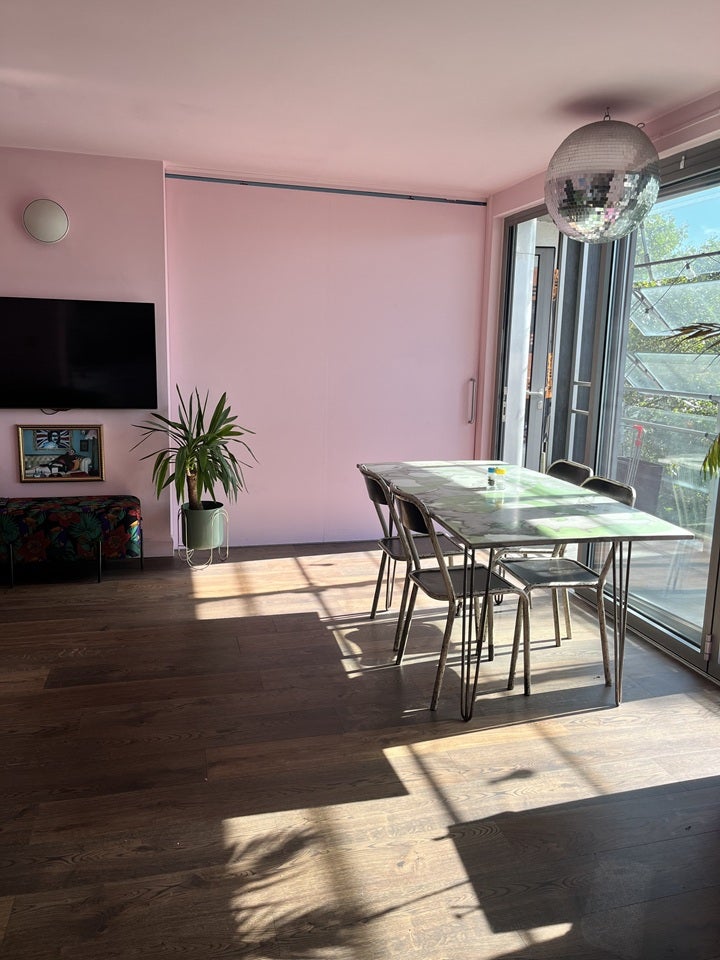 Flat Consort Road in Greater London