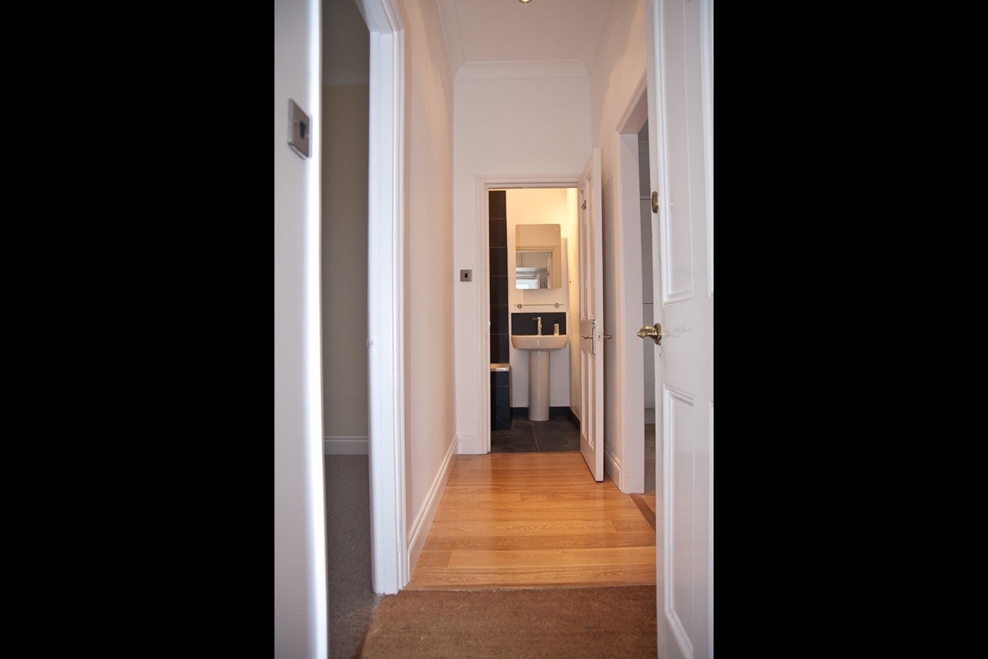 Flat Martineau Road in Greater London