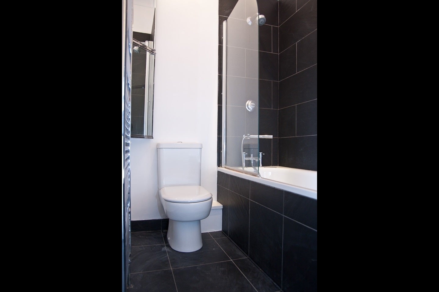 Flat Martineau Road in Greater London