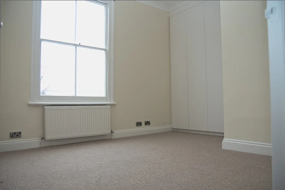 Flat Martineau Road in Greater London