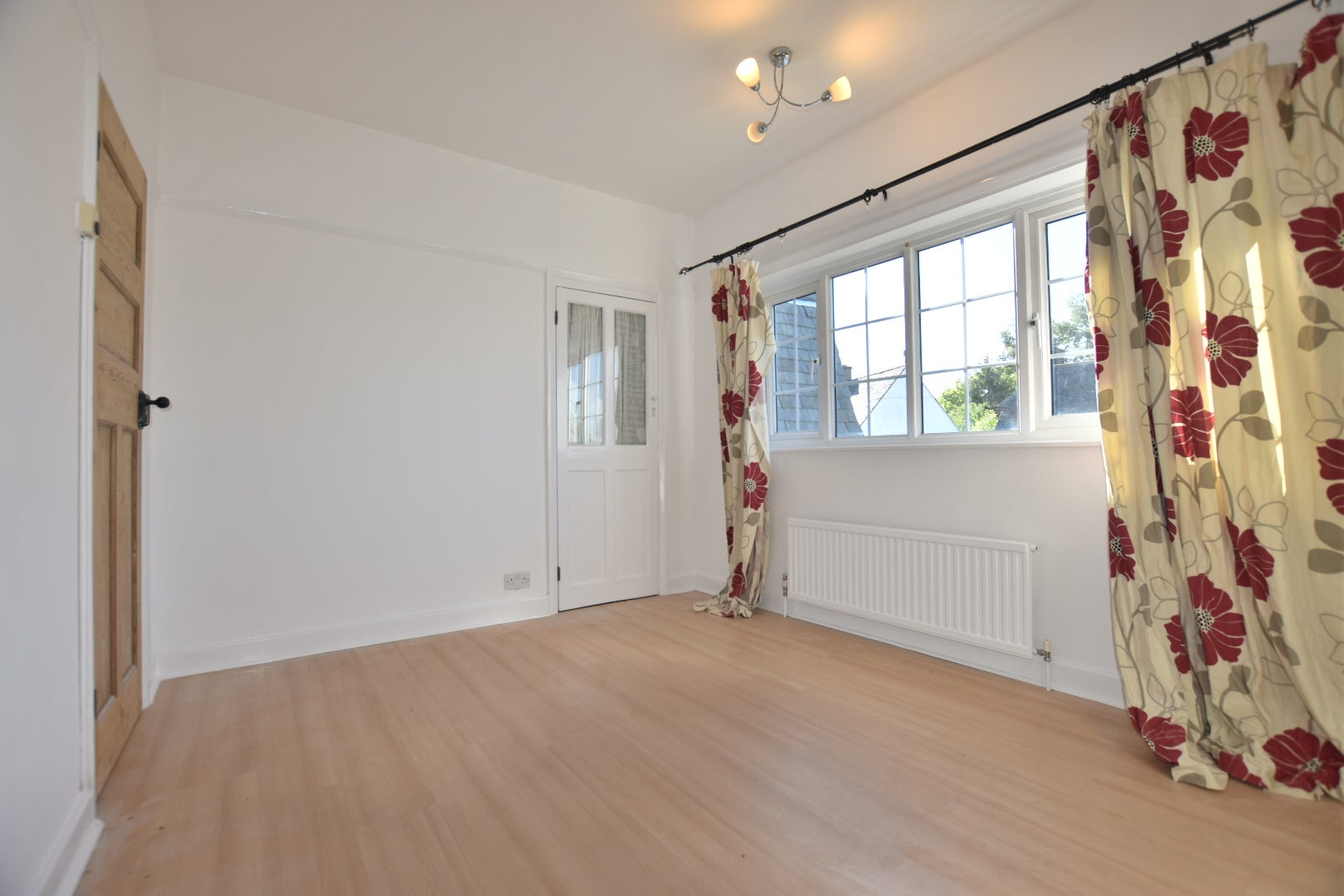 House Ross Way in Greater London