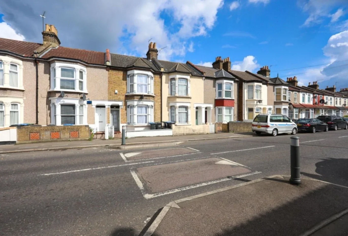 Flat Bury Street in Greater London