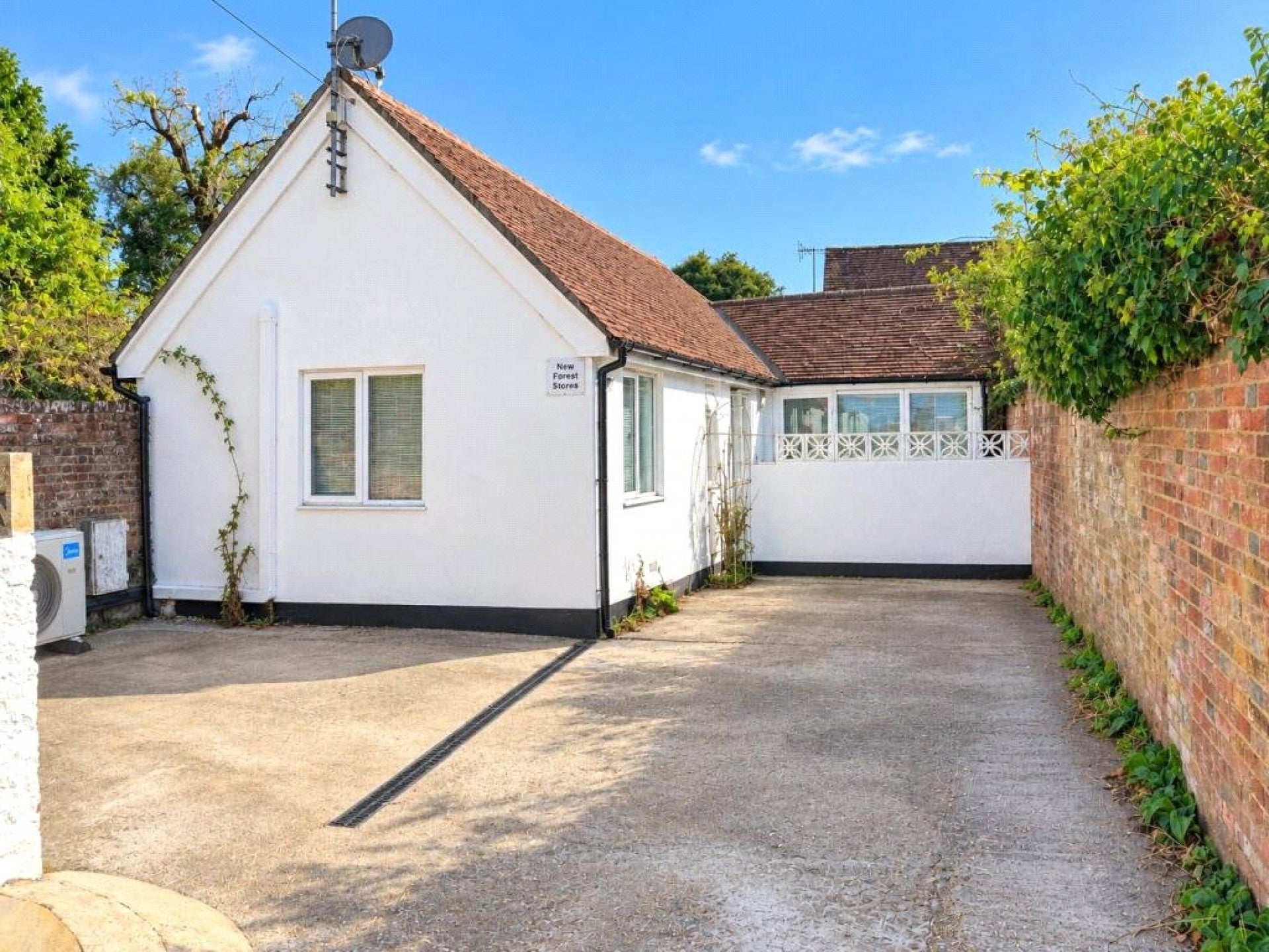 House Summers Road in Waverley