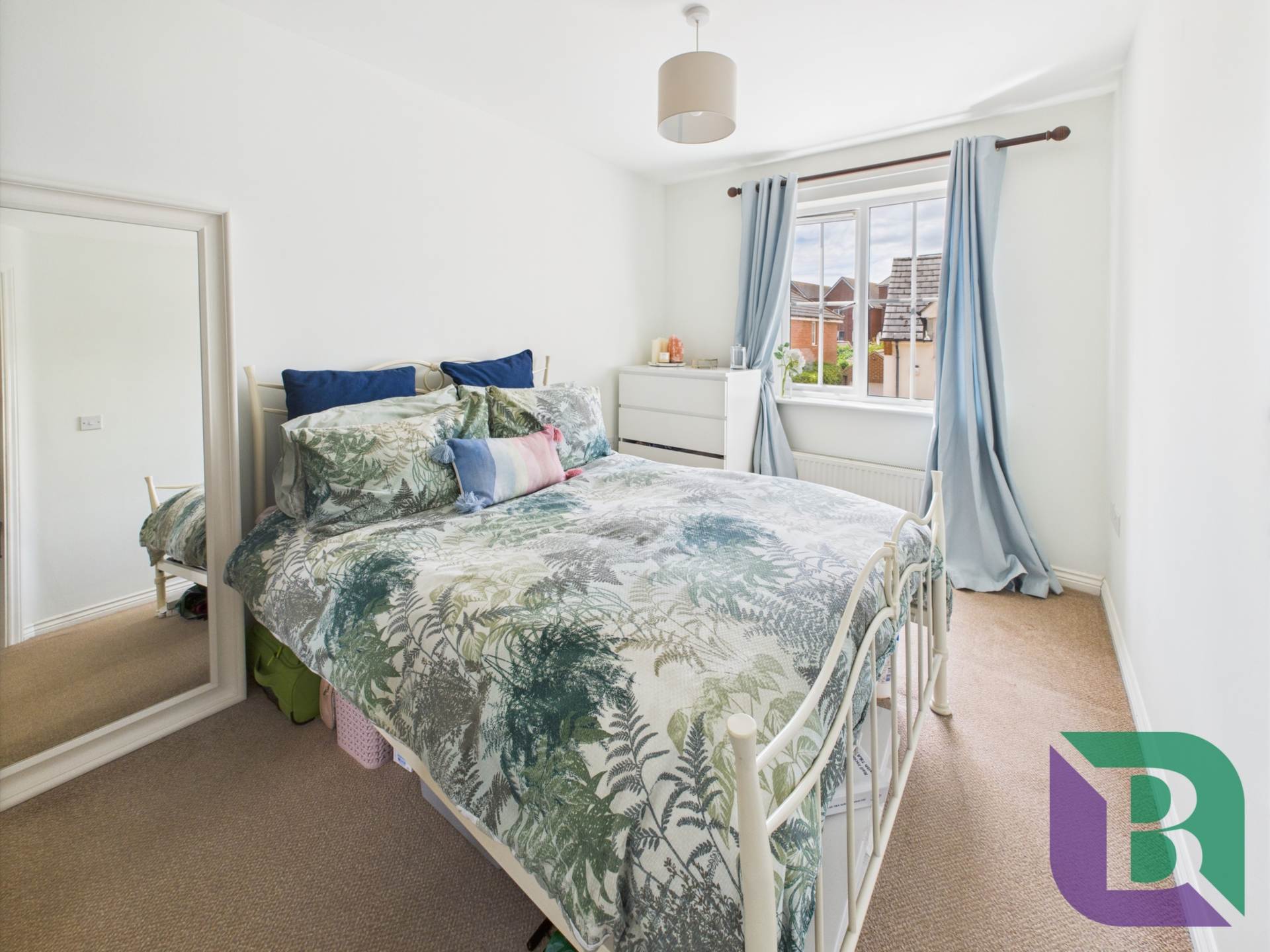 Flat Greensand View in Milton Keynes
