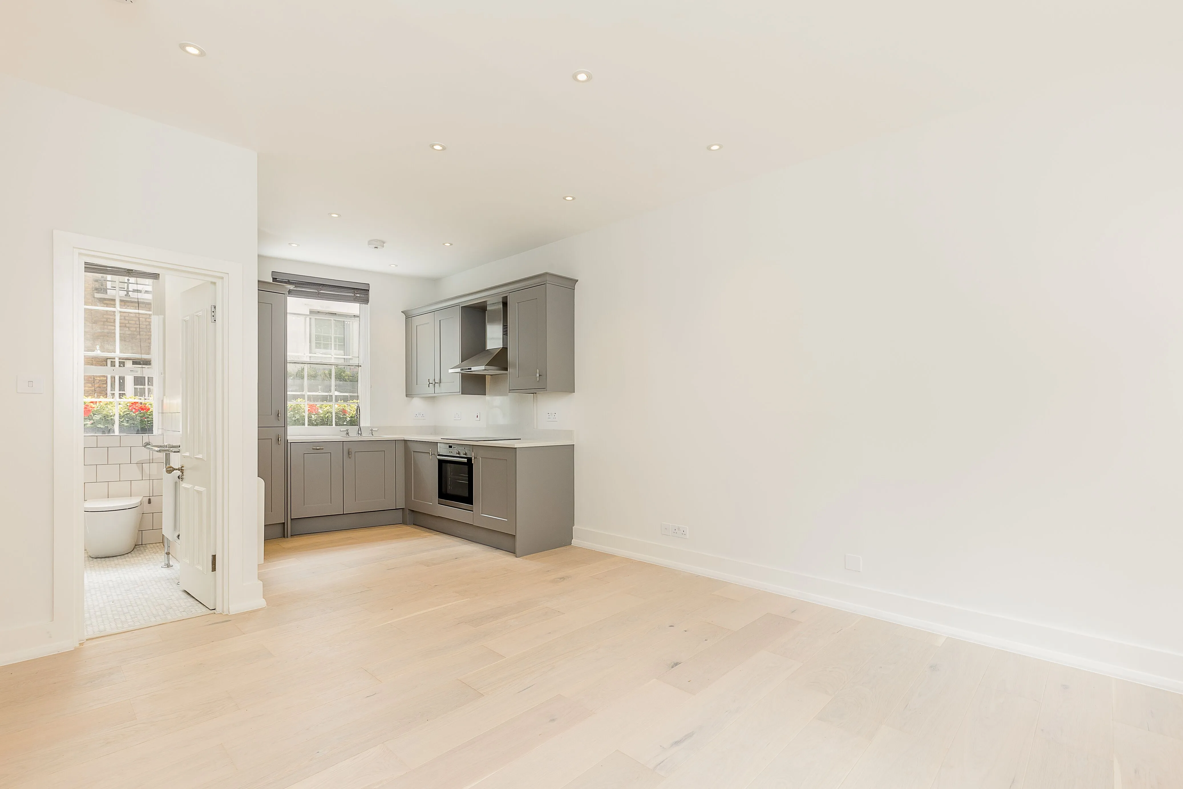 Flat West Street in Greater London