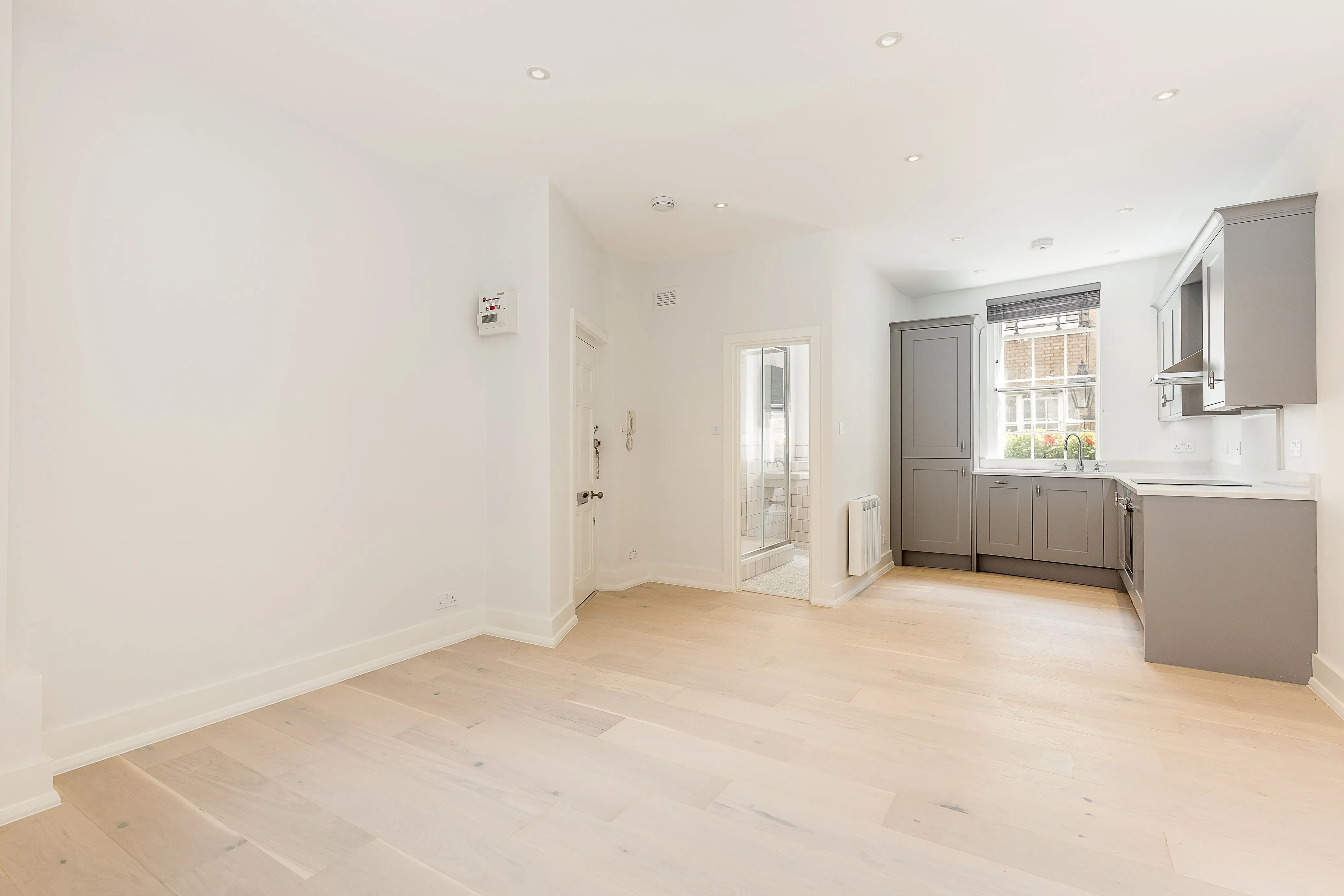 Flat West Street in Greater London