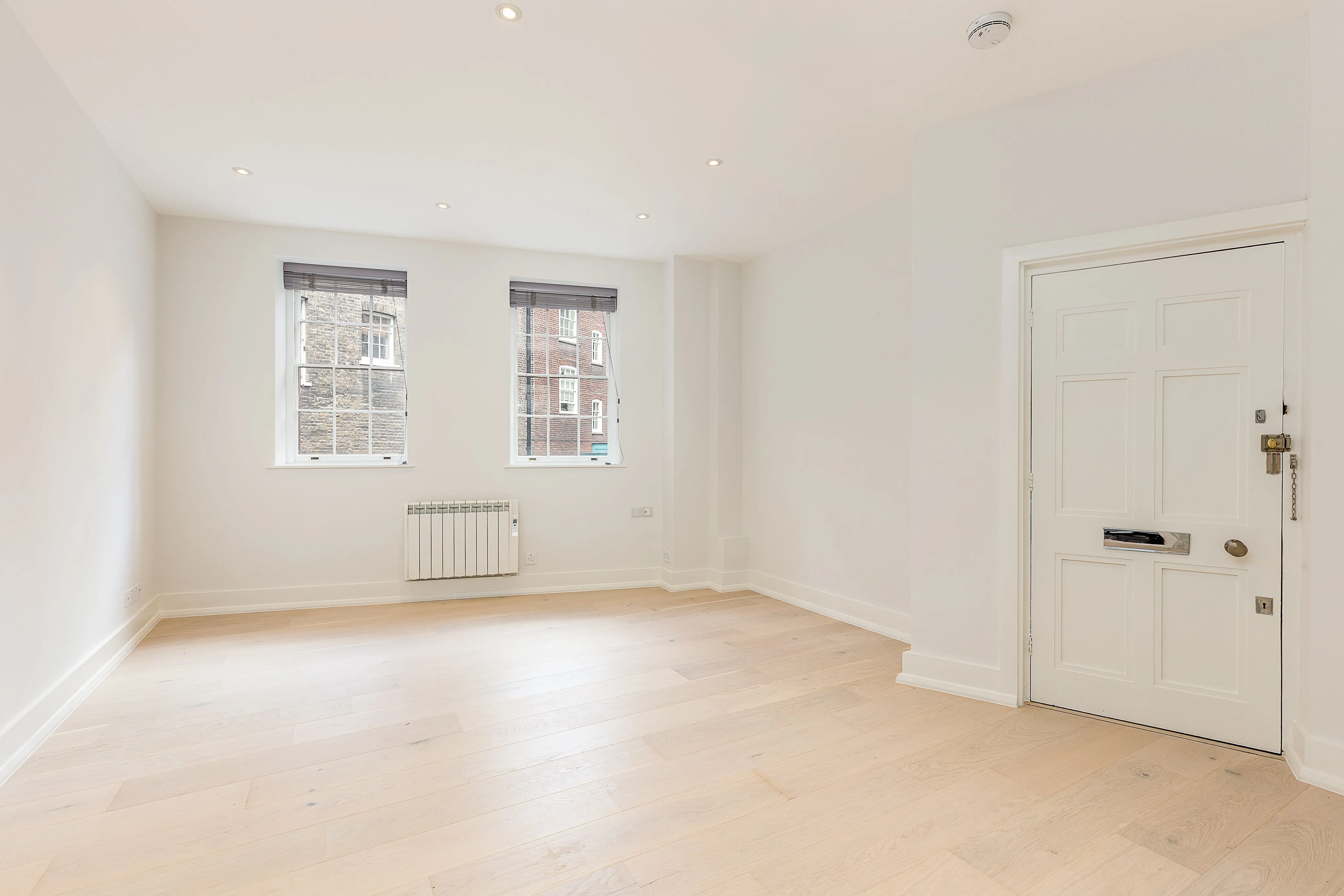 Flat West Street in Greater London