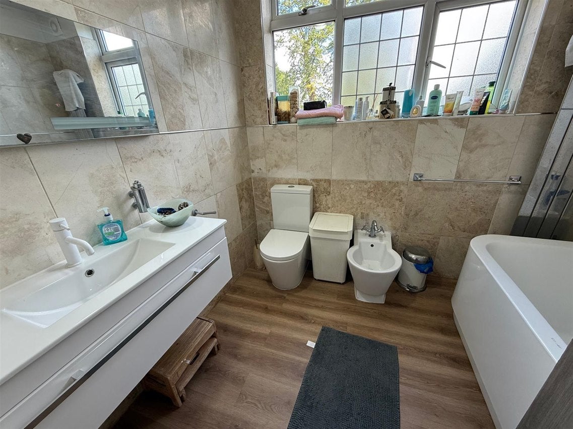 House Hither Green Lane in Greater London