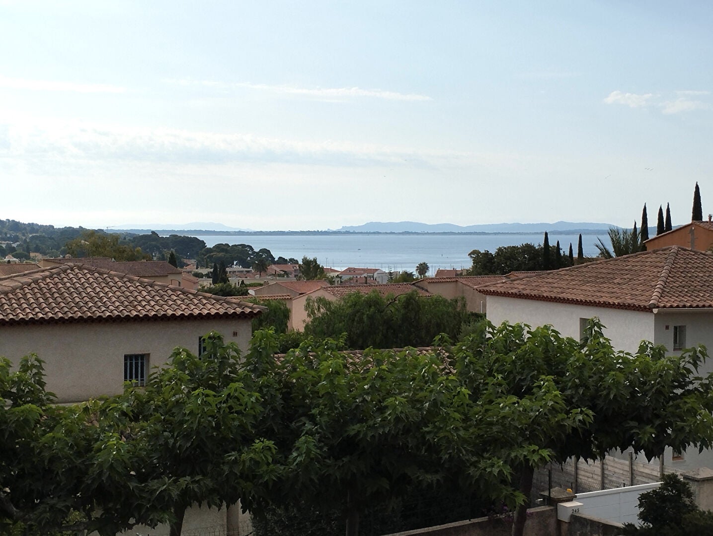 Appartement Avenue du Grand Chêne à Carqueiranne