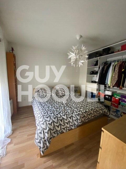 Appartement Rue Gambetta à Saint-Julien-les-Villas